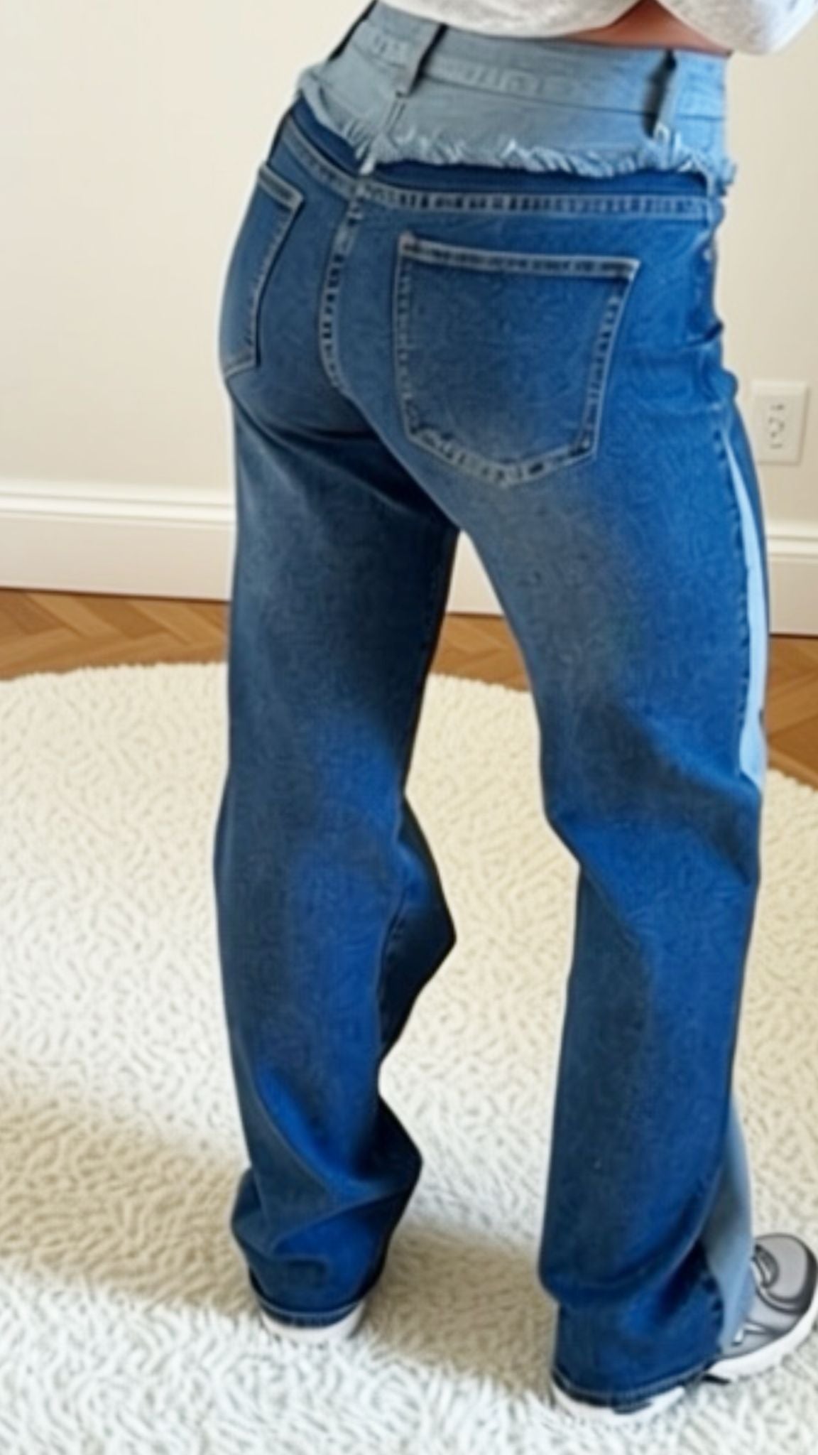 Jean's Bicolor-ELYA