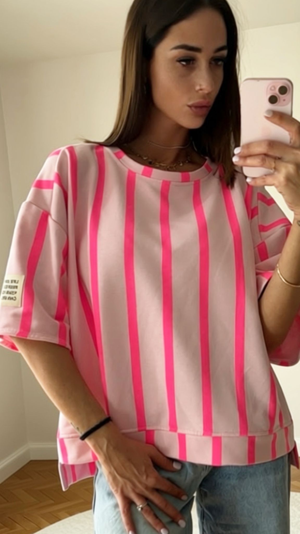 T-shirt-MOLLY