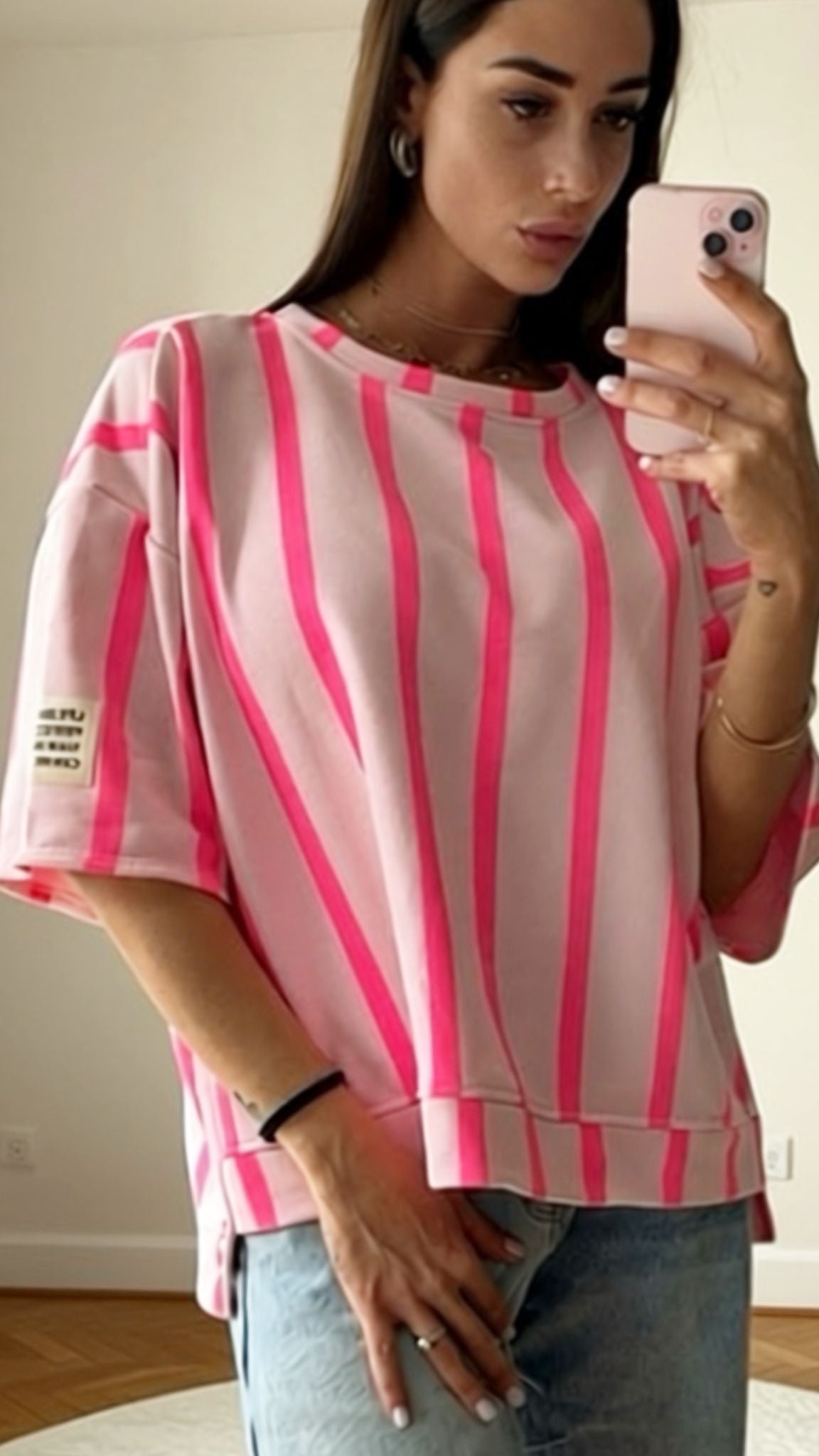 T-shirt-MOLLY