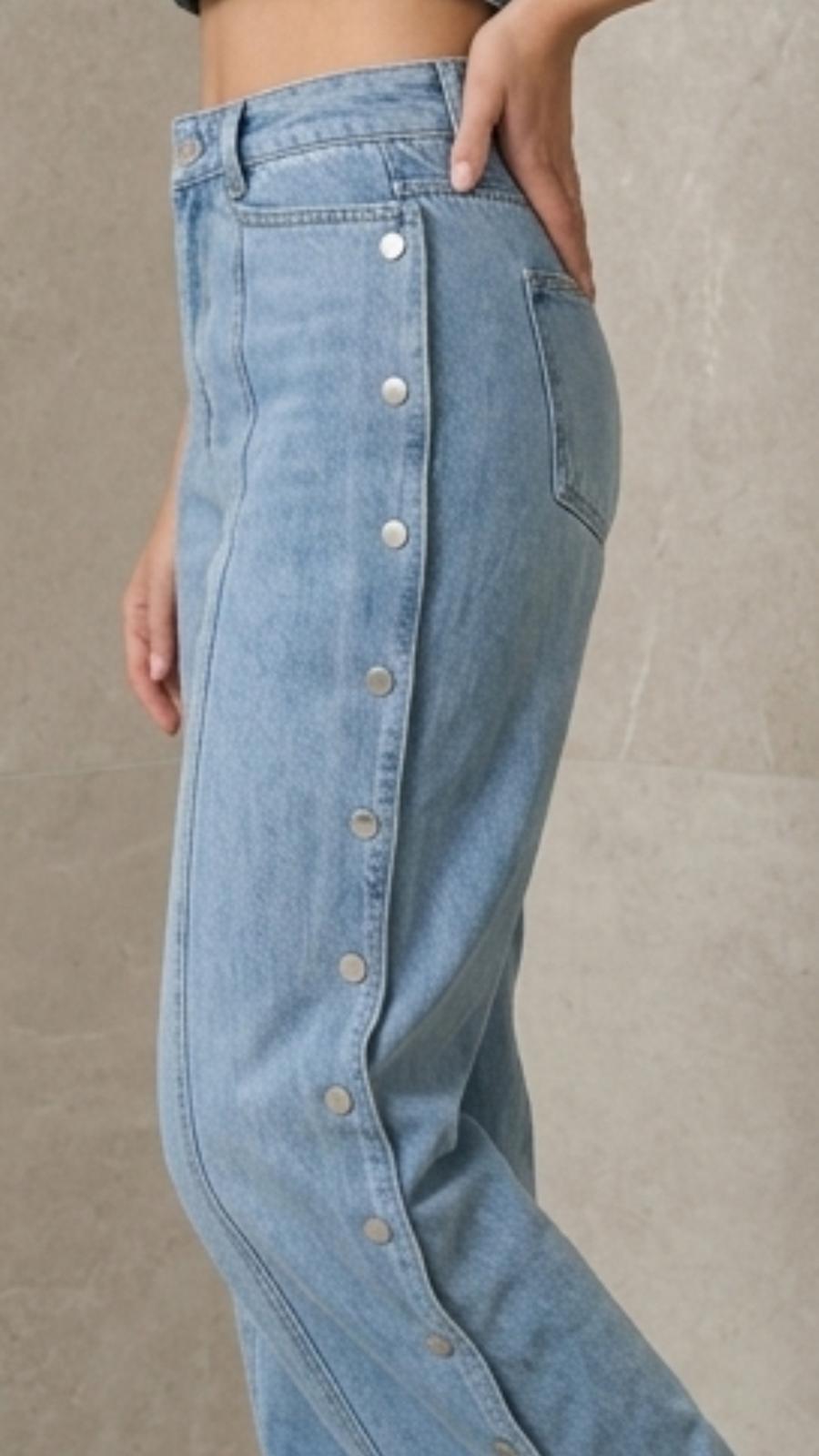 Jean's-ILANIT